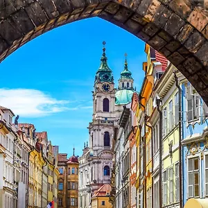 Hostel Charles Bridge &, Prag