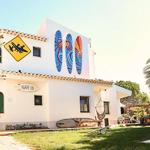  Albergue Algarve Surf Camp & Portugal