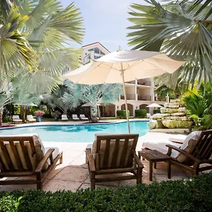 **** Otel Del Mar Turks ve Caicos Adaları